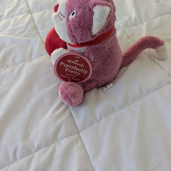 Hallmark plush pink cat holding a heart. 8 inches approximately. EUC. has tags. - Picture 2 of 6